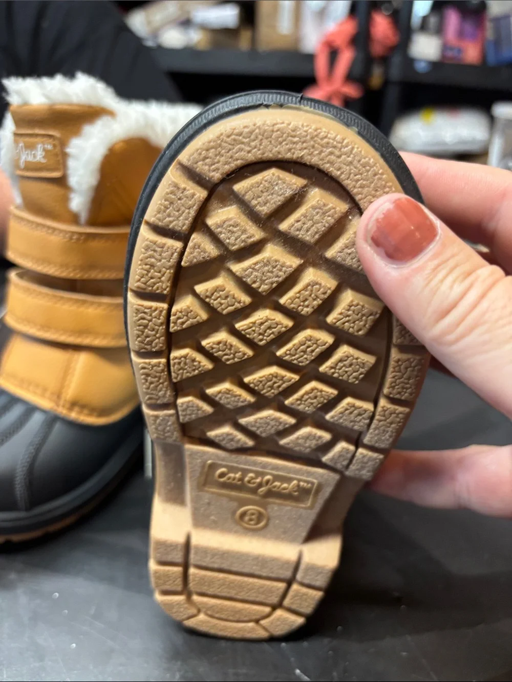 Cat & Jack Tan and Black Kids Waterproof Winter Boots b190